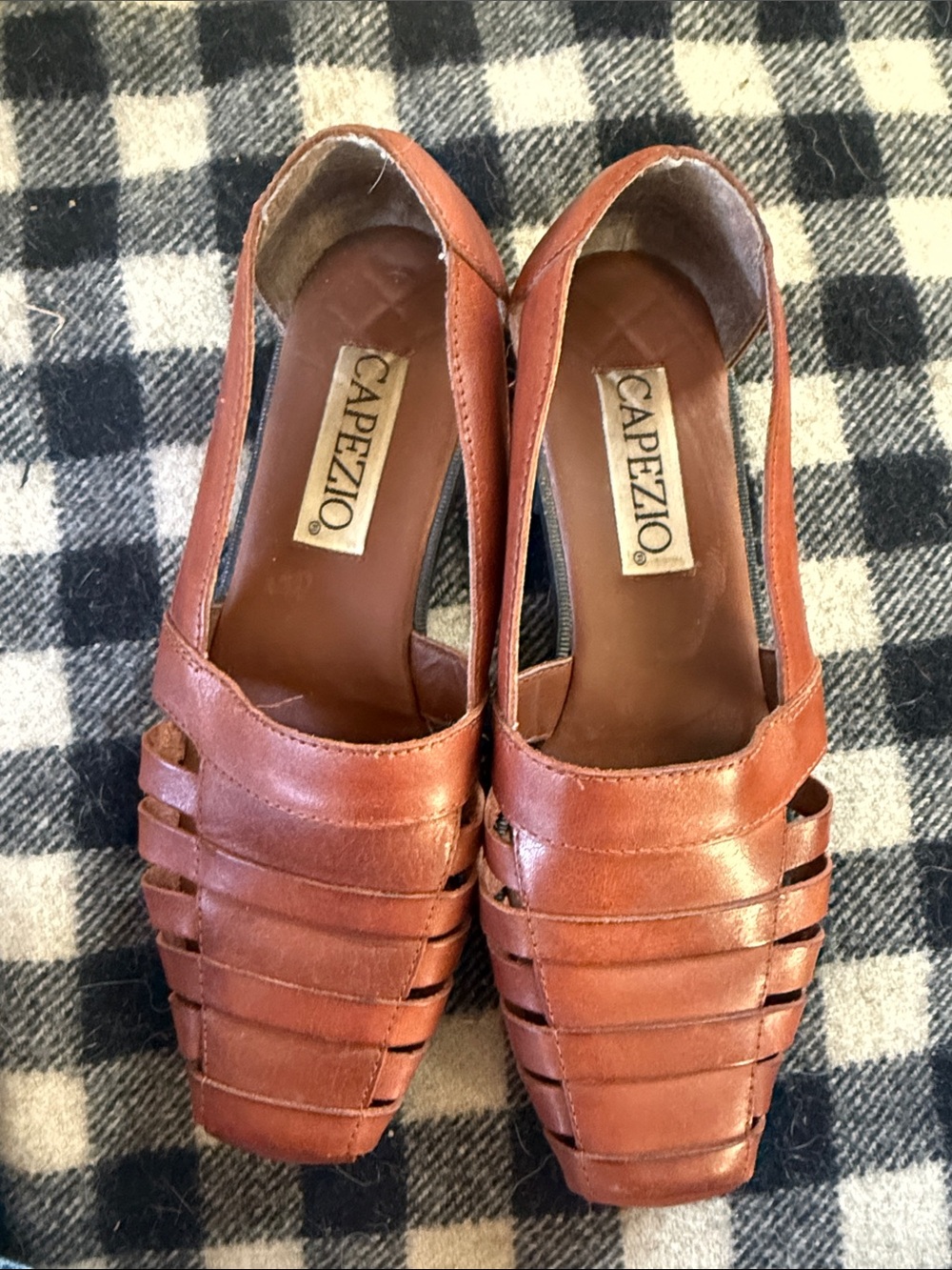 Capezio Women's Brown Leather Woven Slingback Mules